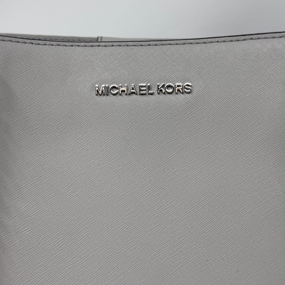 Michael Kors Ellis Shoulder Tote in Aluminum NWOT - Picture 6 of 13
